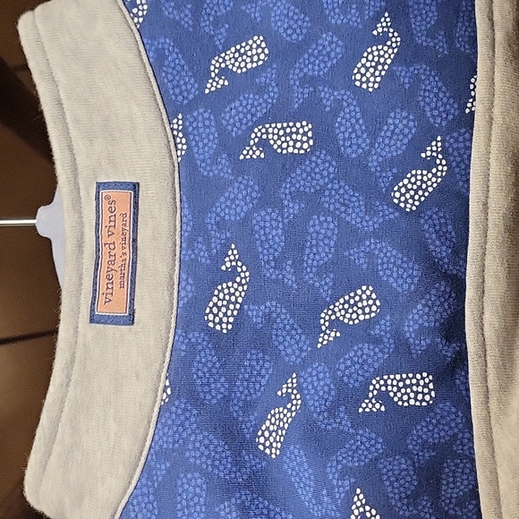Vineyard Vines girls xl size 16 shep shirt with whales on shoulders excellent - Picture 5 of 5